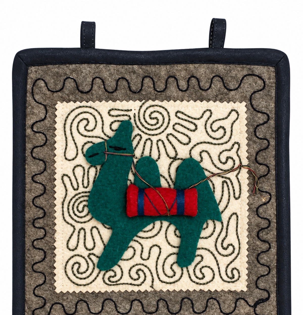 "Caravan Tales" felt organizer - Green Camel & Red Yurt