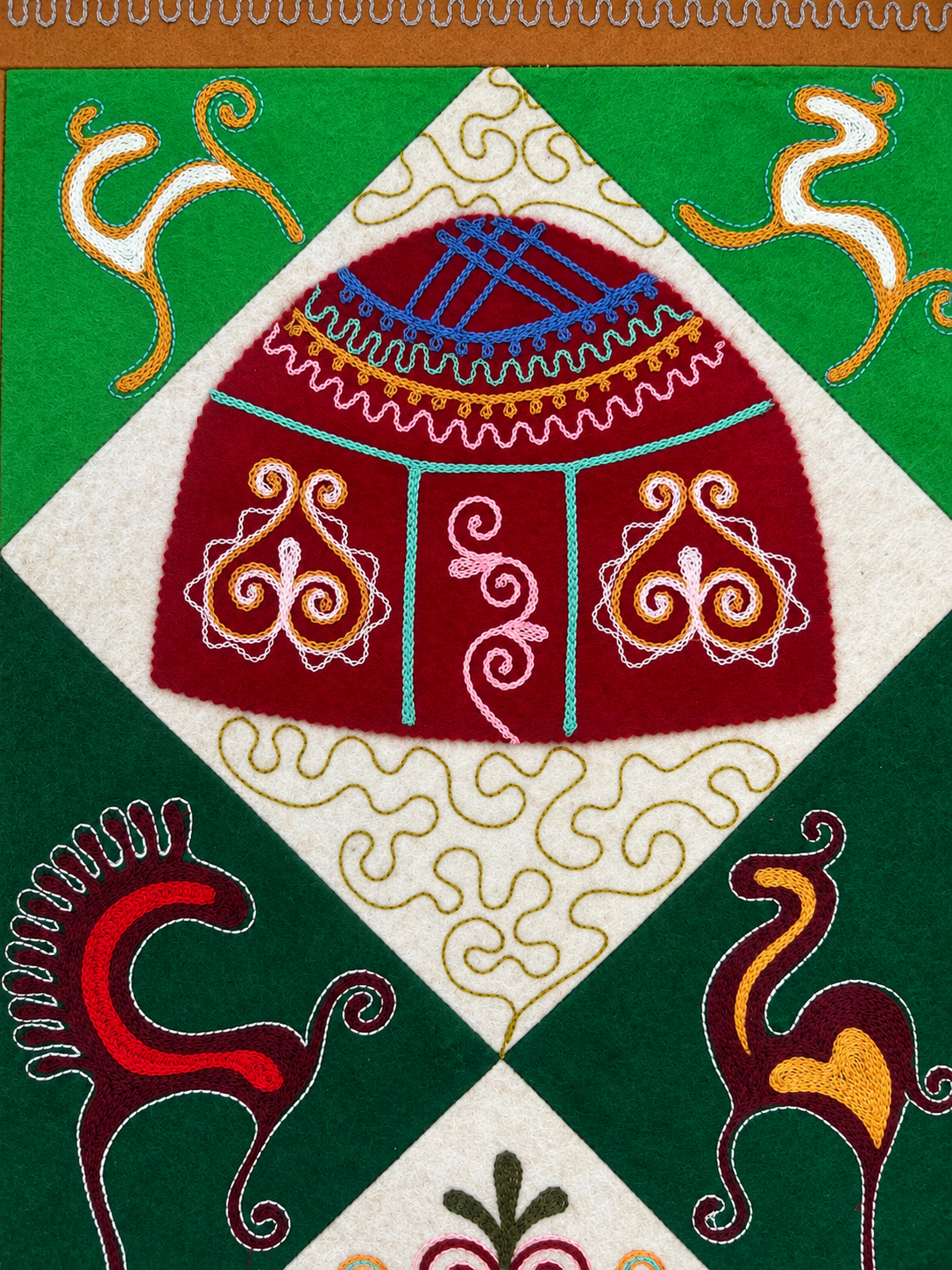 "Birth of Traditions" felt panel - Green & Red