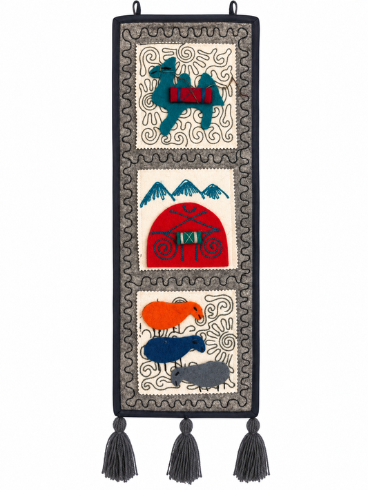 "Caravan Tales" felt organizer - Petrol Green Camel & Red Yurt ver. 2
